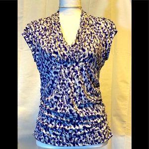 Yvos V-neck Sleeveless Gathered At Side Pu…